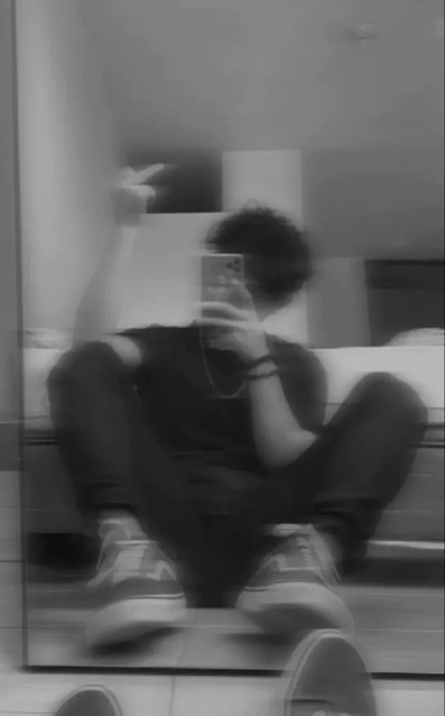 20+ Stylish Blur Boys DP Images for Instagram, Hd, Pics & Photos Cute Boys Blur DP