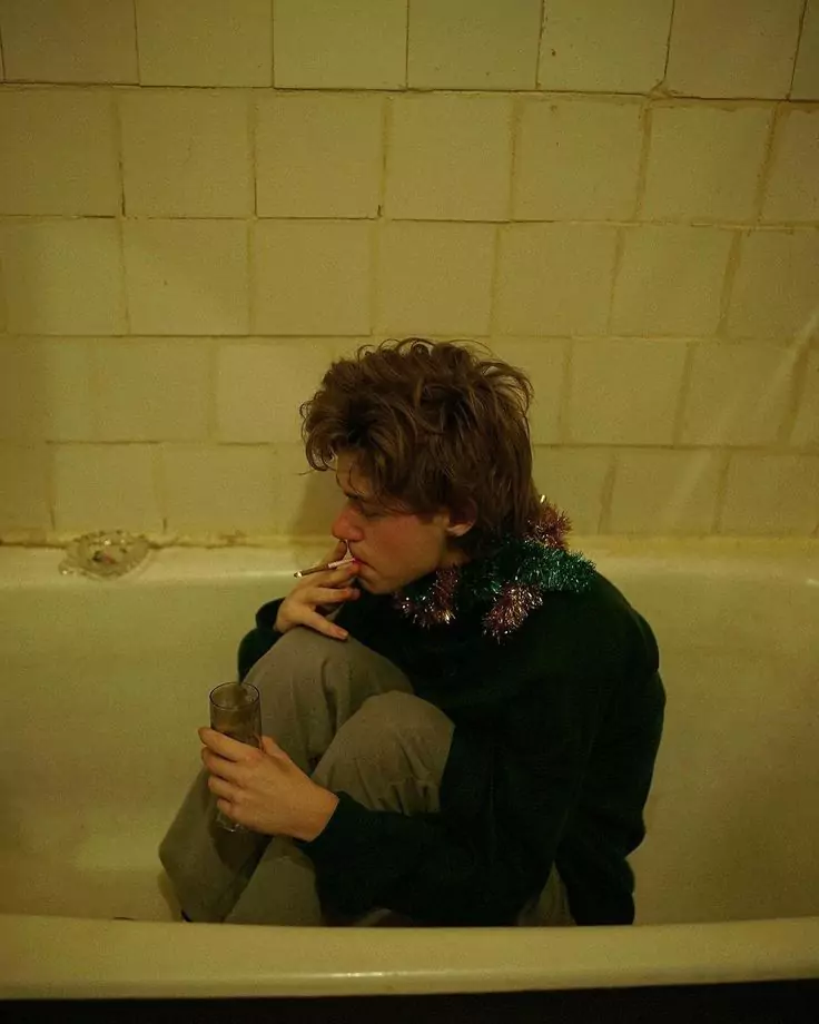 25+ Sad Boy Dp, Images, Pics, Photos & Wallpapers (2025) Alone Sad Boy Pic