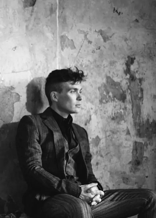 25+ Sad Boy Dp, Images, Pics, Photos & Wallpapers (2025) Sitting Alone Sad Boy Pic